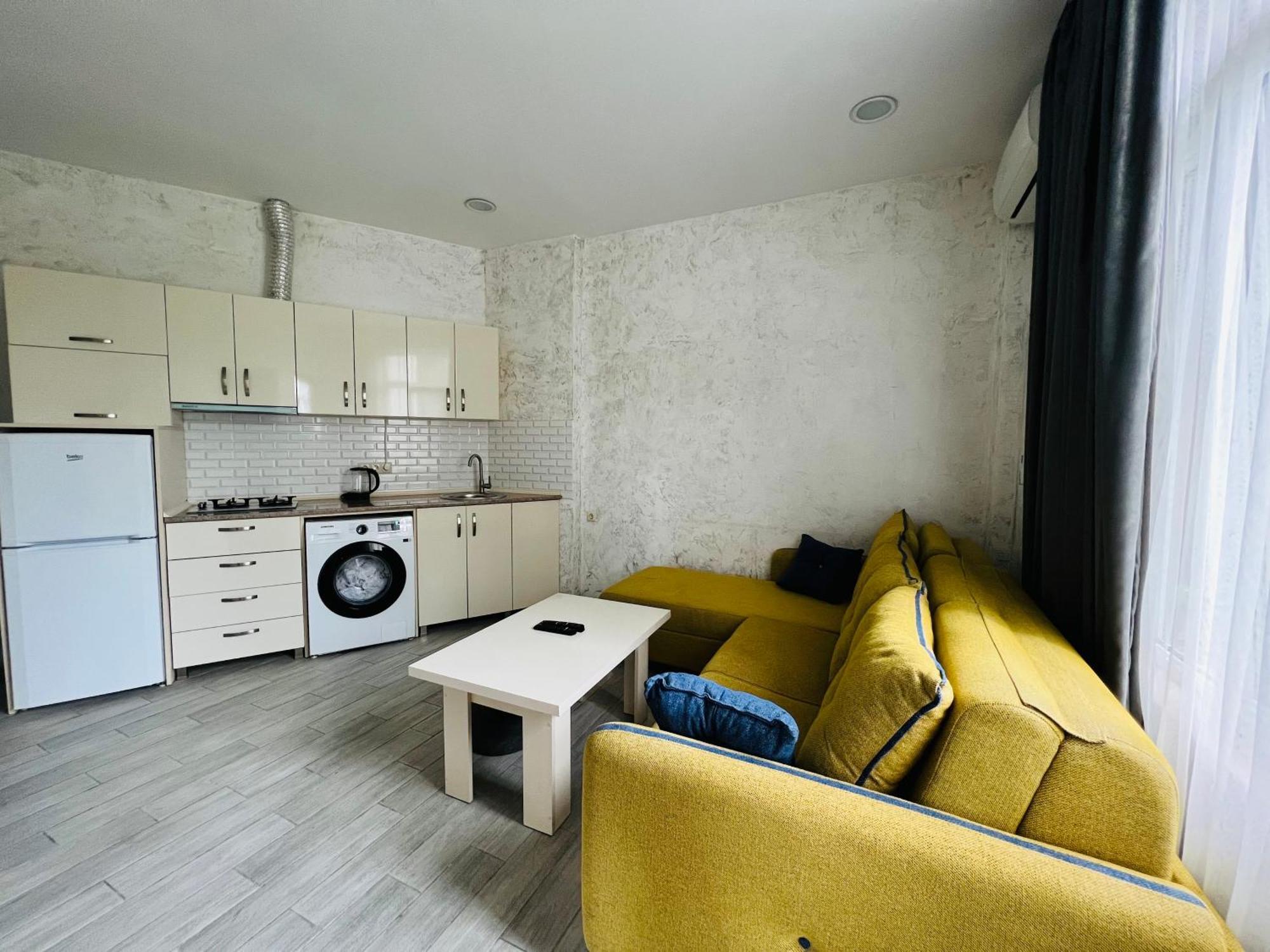 Apartments Nita Batumi Exterior photo